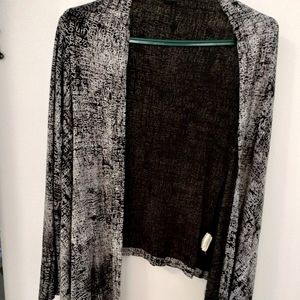 Cartise cardigan size:Small